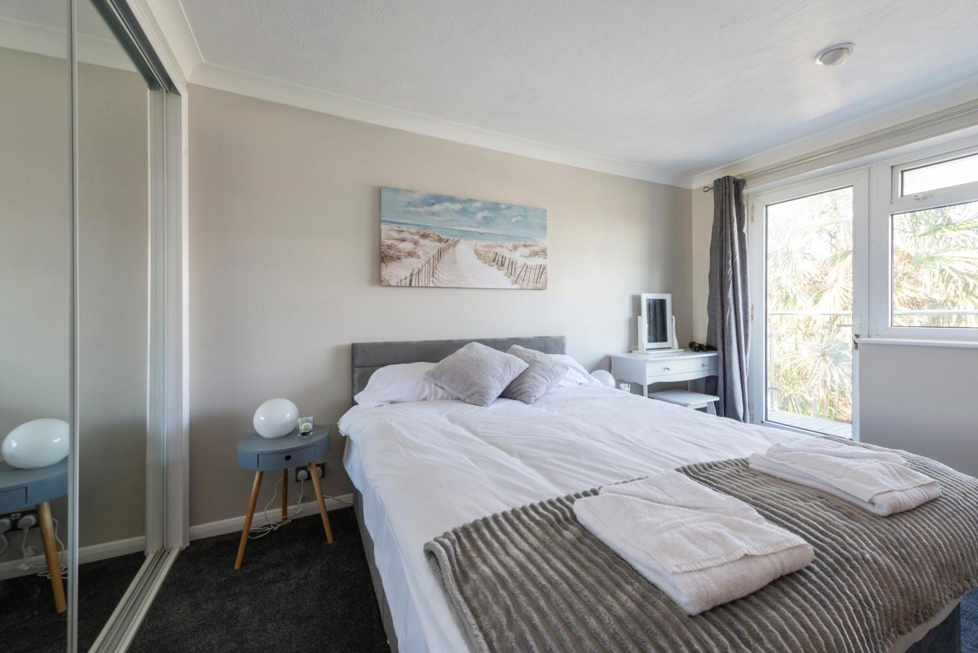 5 Bedroom Detached Beach House Poole Kültér fotó