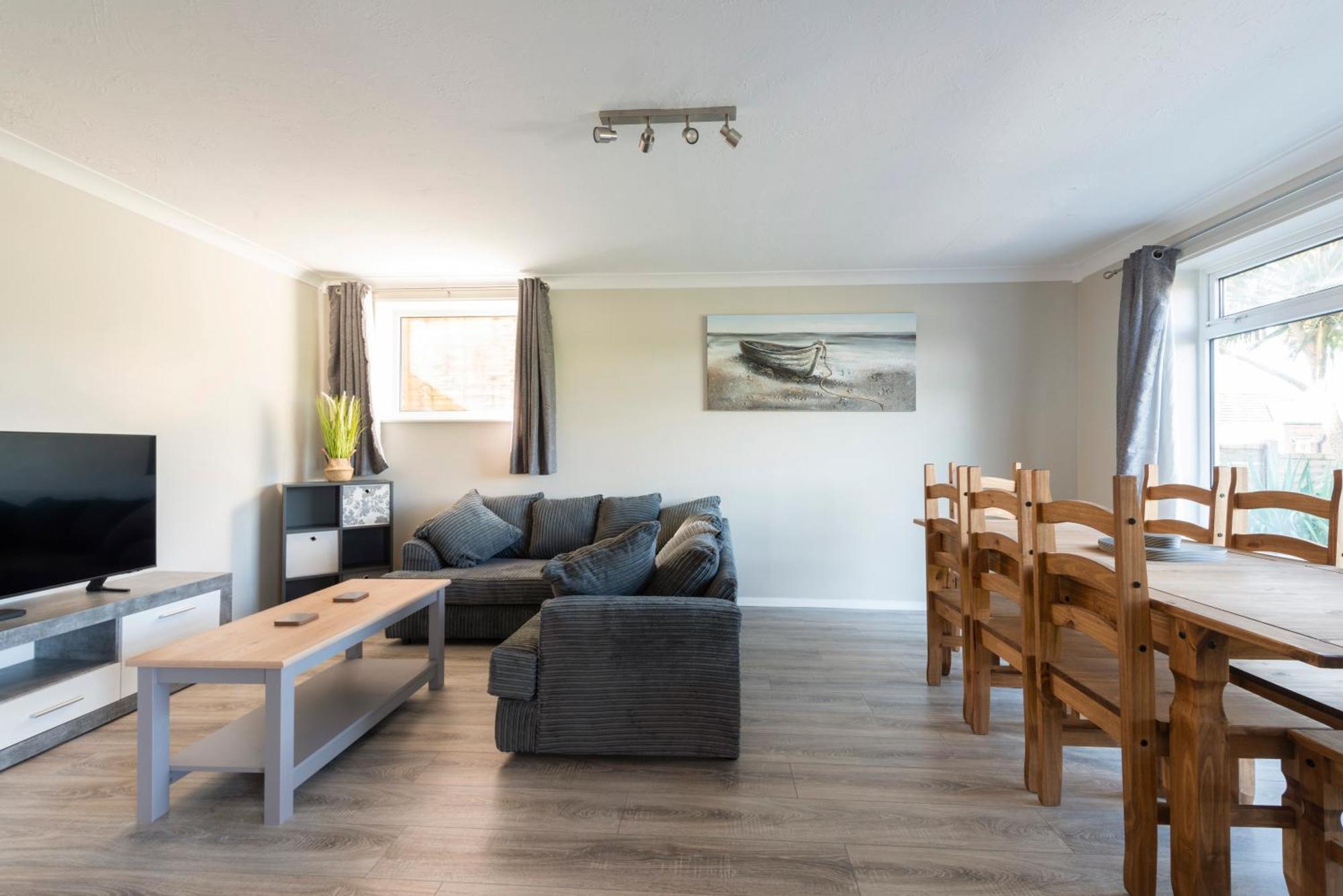 5 Bedroom Detached Beach House Poole Kültér fotó